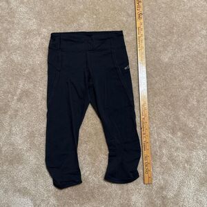 Vintage Y2K thrifted black lululemon Thigh half legging